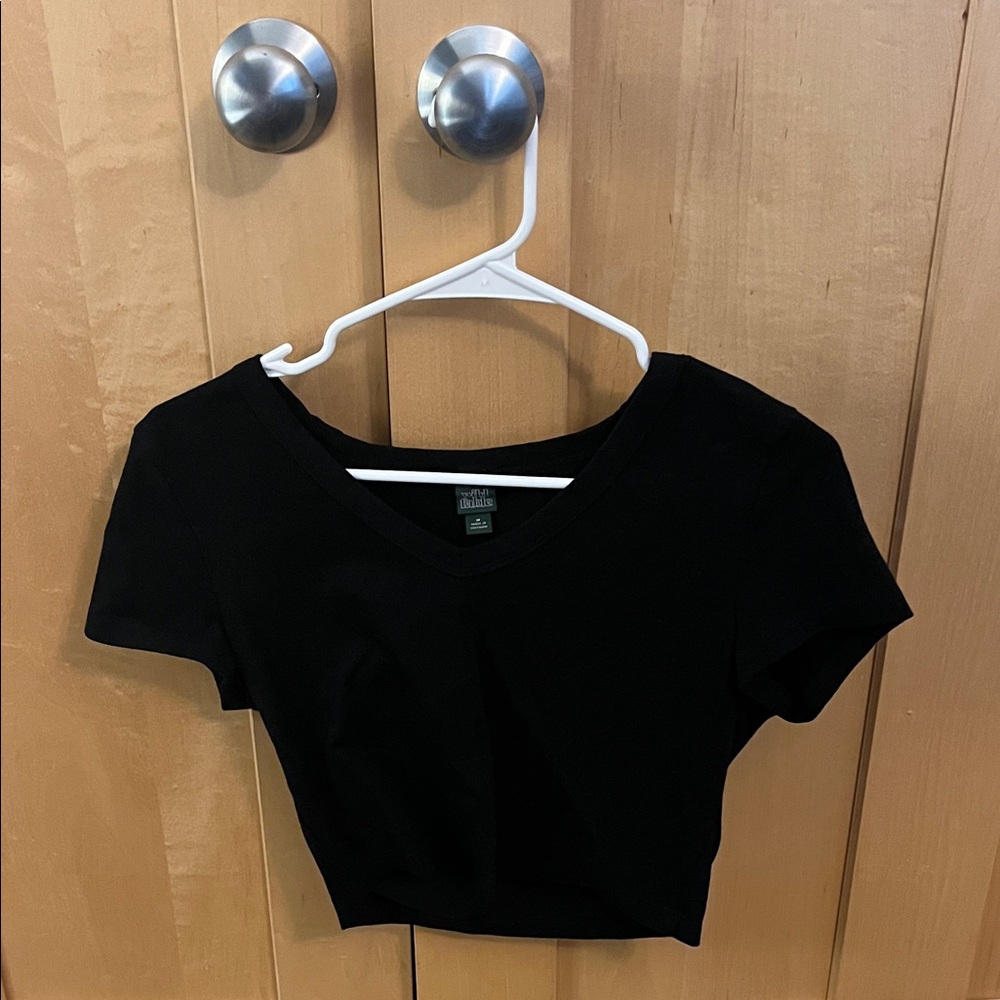 Wild Fable Black V-Neck Crop Top
